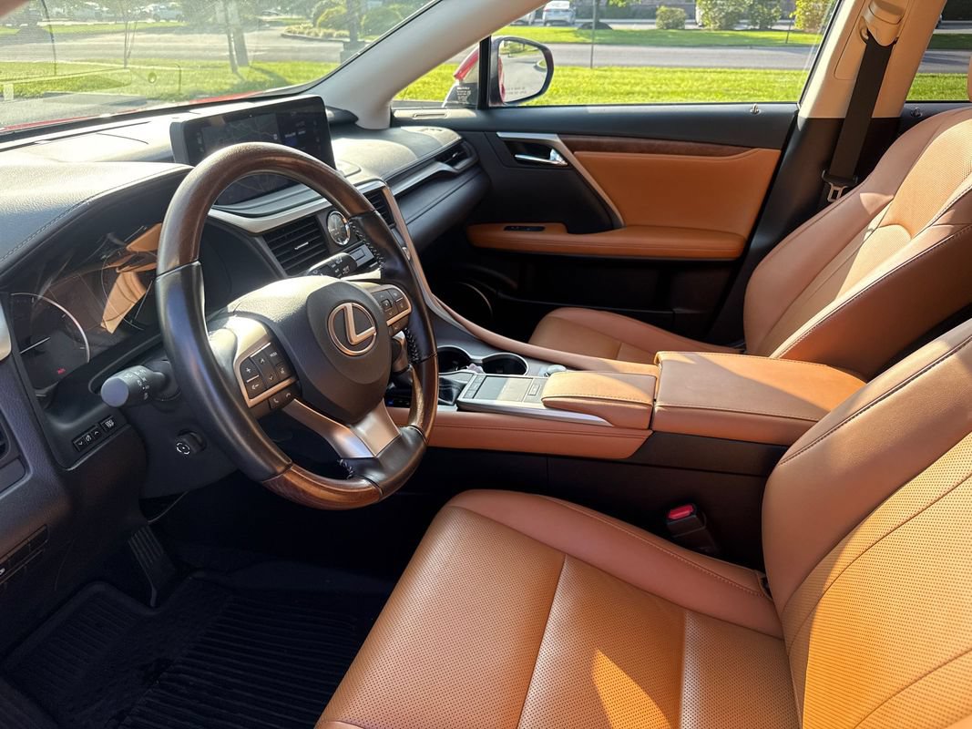 Used 2021 Lexus RX 350L Premium w/ Premium Package AWD/4WD image 10