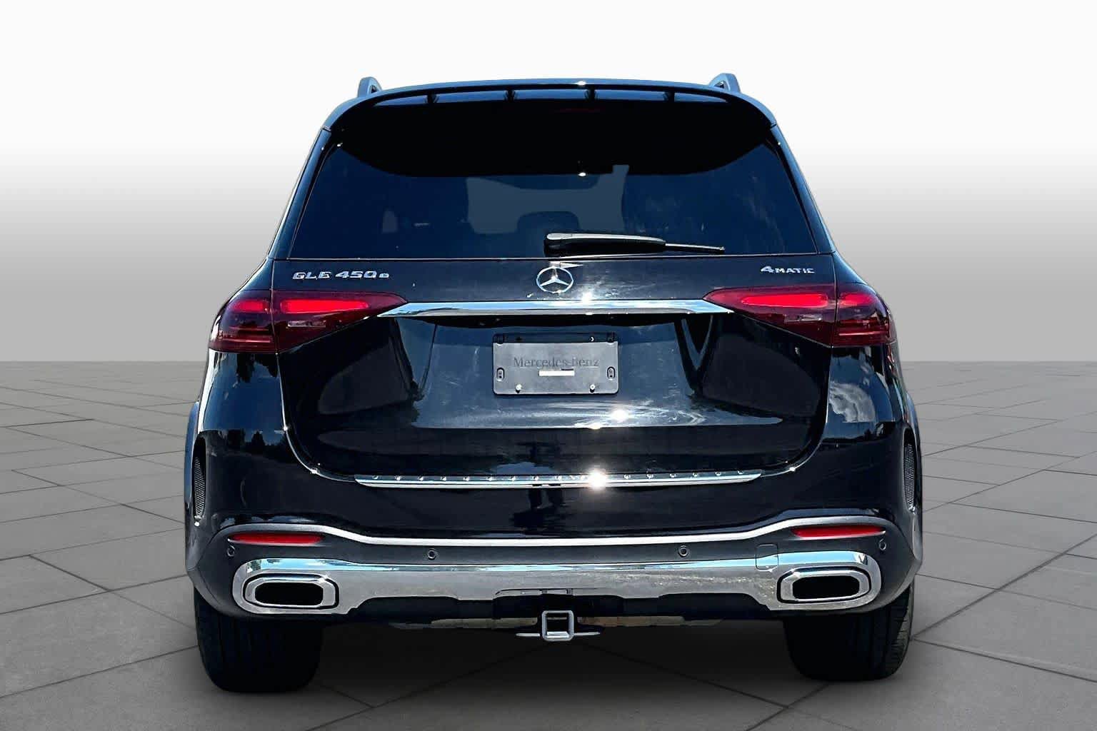 Used 2024 Mercedes-Benz GLE 450e 4MATIC image 4