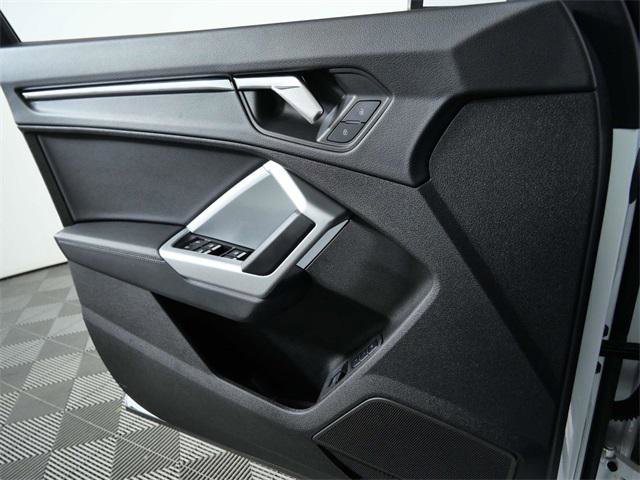Certified 2024 Audi Q3 2.0T Premium Plus w/ Premium Plus Package image 26
