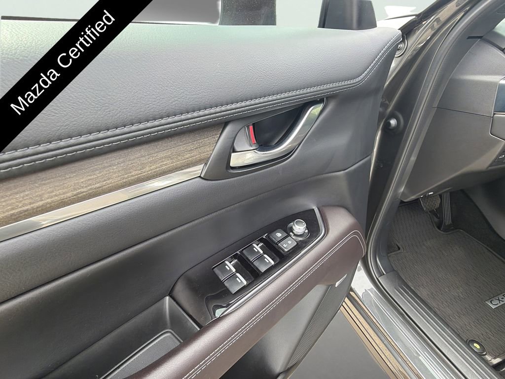 Certified 2025 MAZDA CX-5 Signature image 11