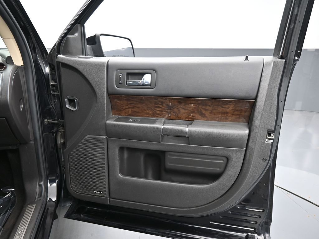 Used 2019 Ford Flex Limited AWD/4WD image 26