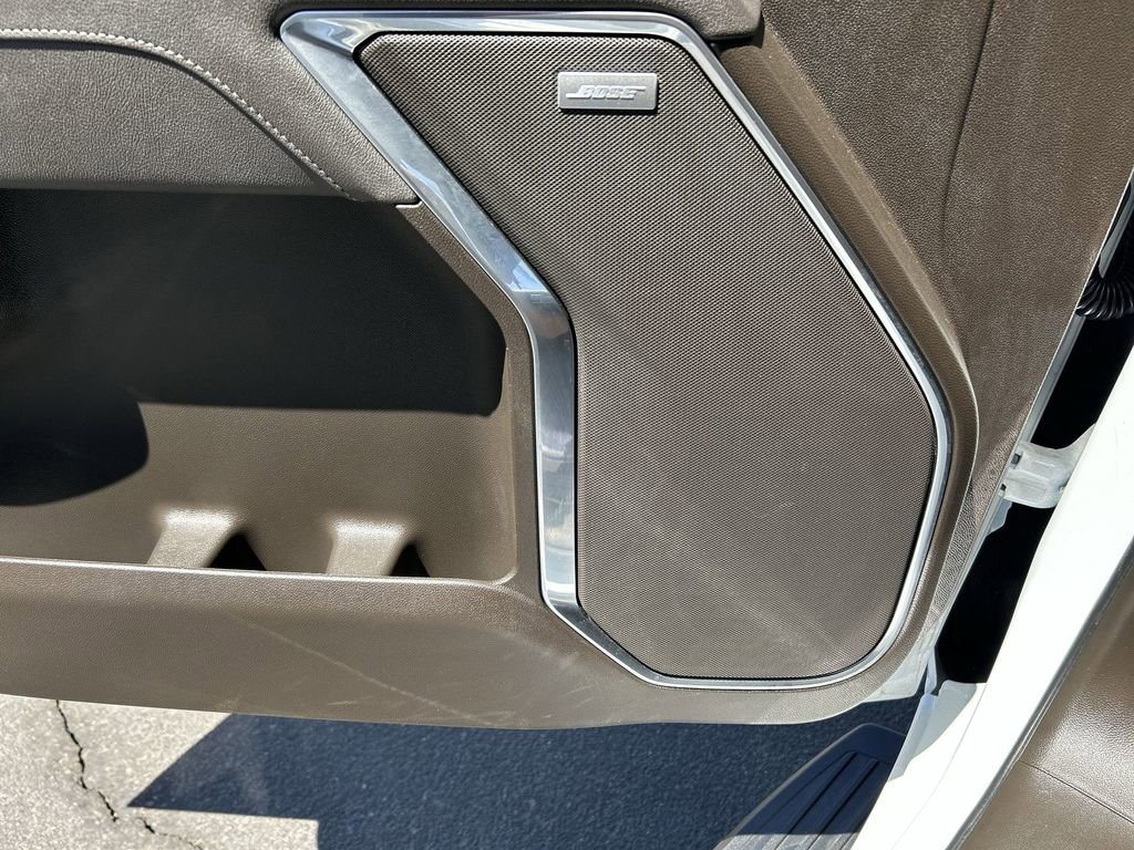 Used 2025 GMC Sierra 1500 SLT w/ SLT Premium Plus Package AWD/4WD image 24