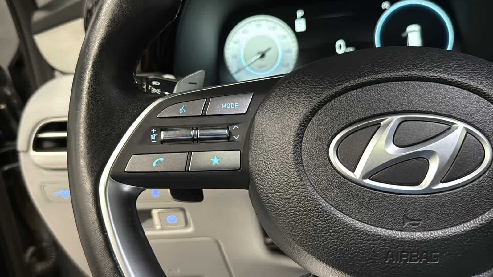 Used 2025 Hyundai Palisade SEL AWD/4WD image 12