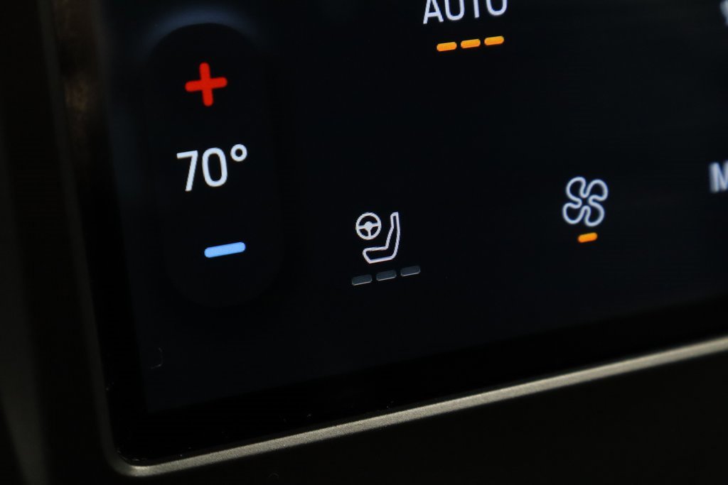 Used 2022 Ford Edge SEL w/ Convenience Package image 4