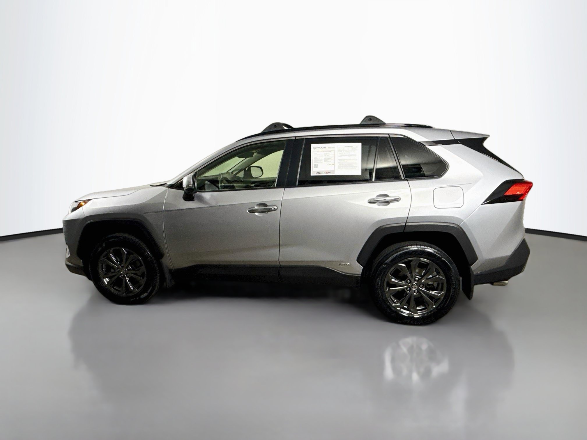 Certified 2022 Toyota RAV4 Limited AWD/4WD image 4