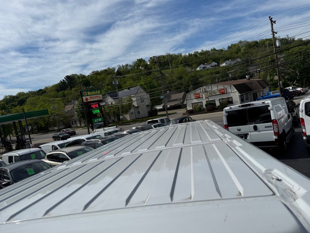 Used 2025 RAM ProMaster 2500 w/ Convenience Group FWD image 21