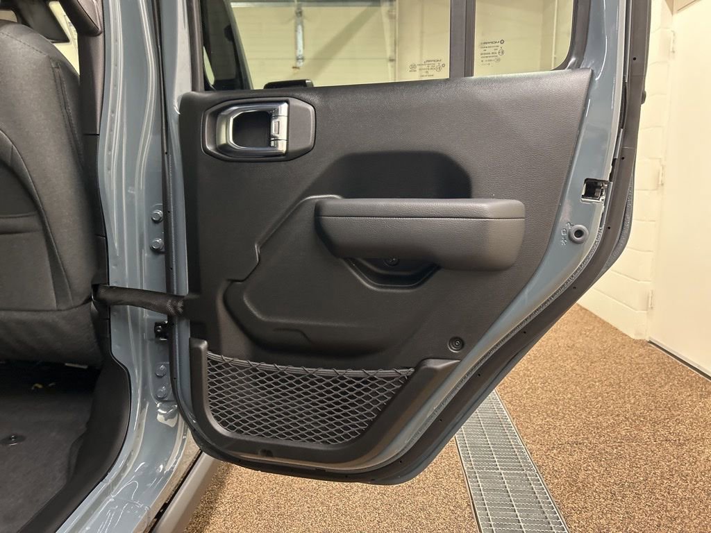 New 2026 Jeep Gladiator Willys image 15