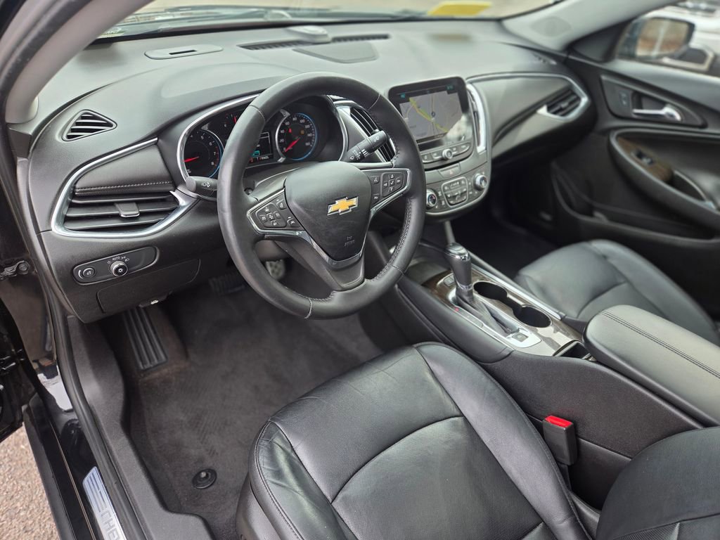 Used 2016 Chevrolet Malibu Premier w/ Driver Confidence Package II image 14