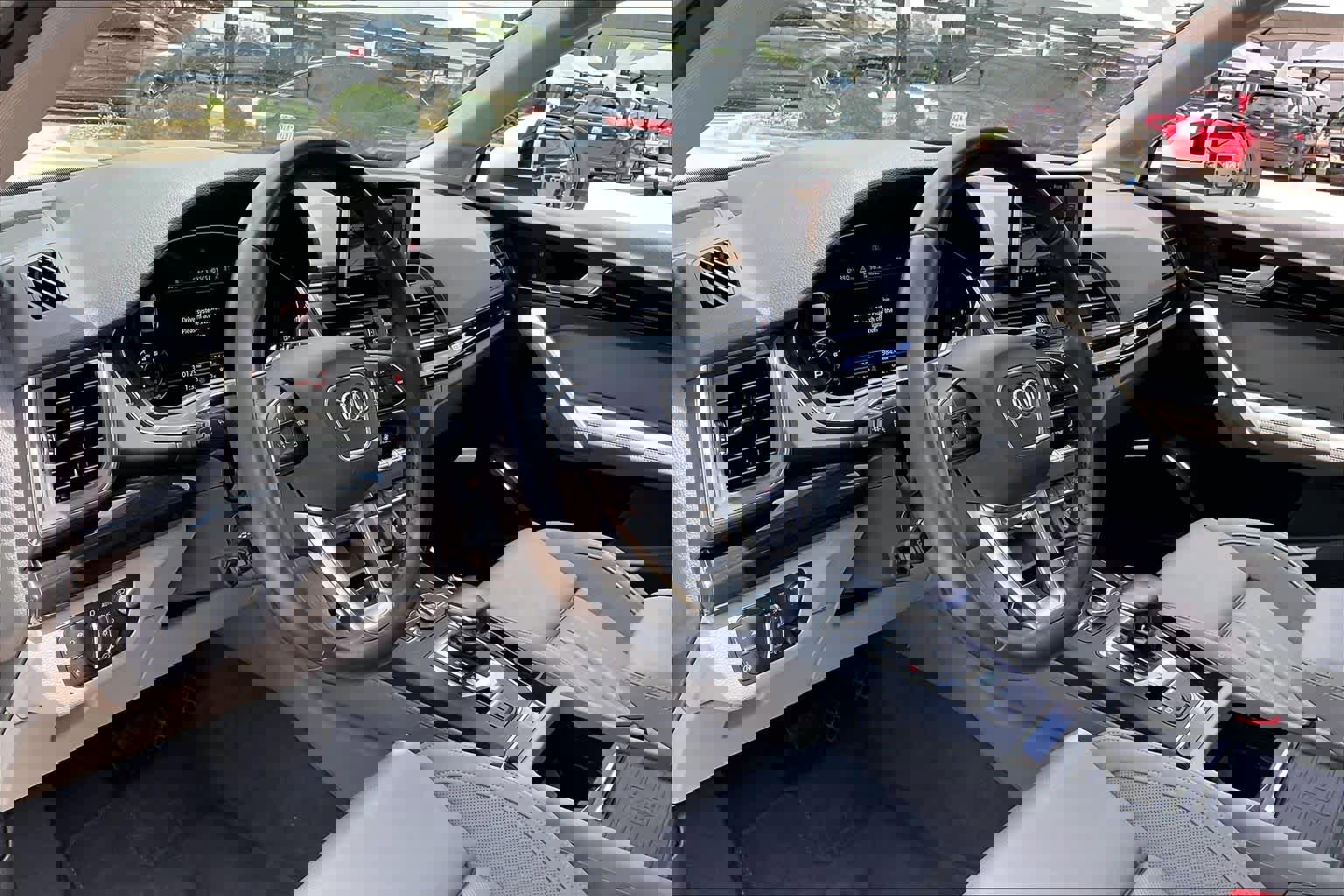 Used 2019 Audi Q5 Prestige w/ Prestige Package image 17