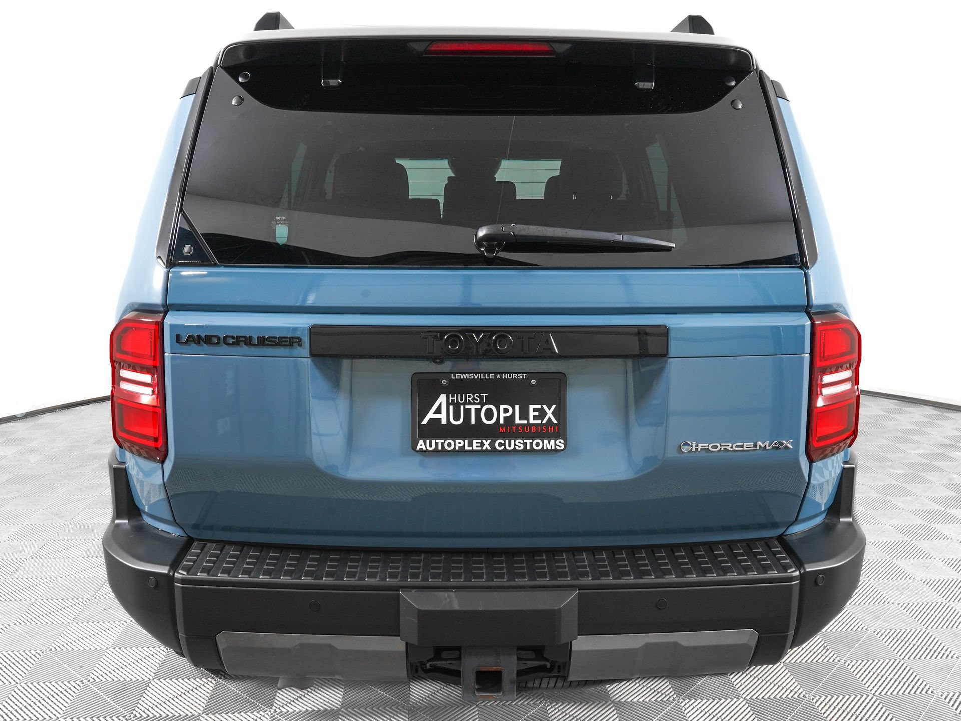 Used 2025 Toyota Land Cruiser w/ Premium Package AWD/4WD image 5
