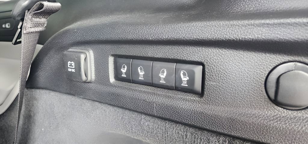 Used 2023 Jeep Grand Cherokee L Overland w/ Rear Seat Video Group I AWD/4WD image 27