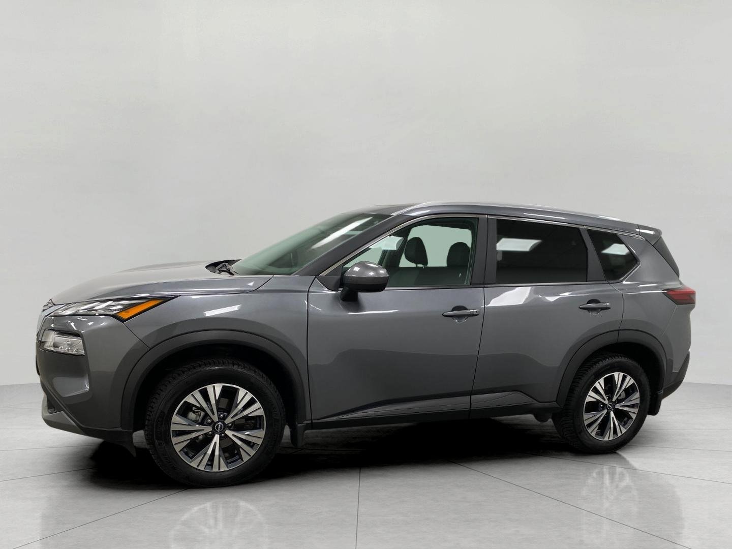 Used 2023 Nissan Rogue SV w/ SV Premium B Package image 9