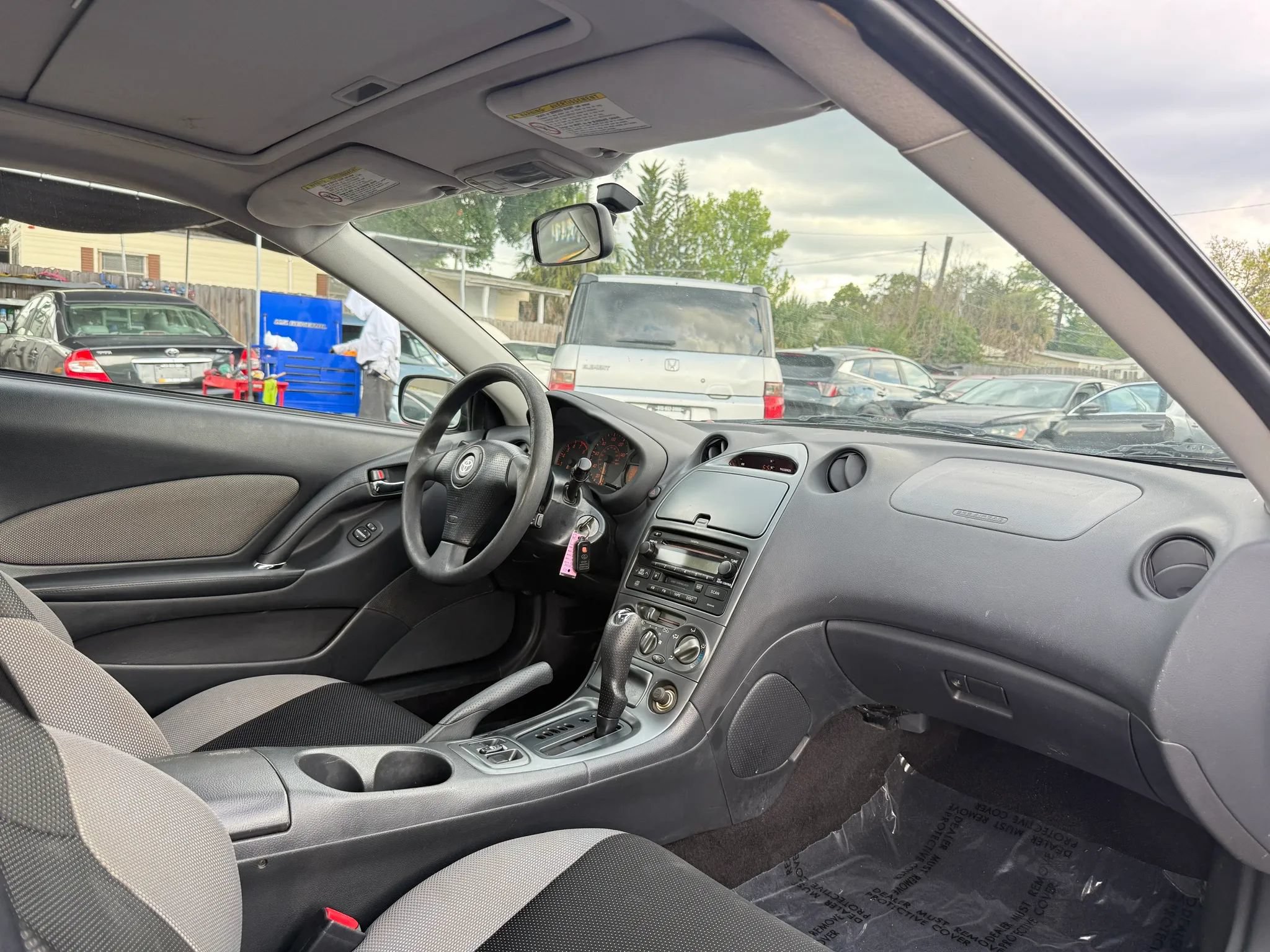 Used 2004 Toyota Celica GT FWD image 12