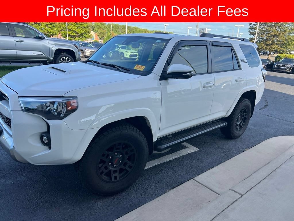 Used 2023 Toyota 4Runner TRD Off-Road Premium w/ Moonroof Package AWD/4WD image 22