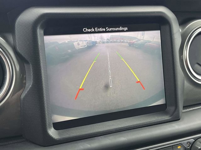 Used 2019 Jeep Wrangler Unlimited Sahara image 30