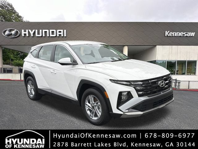 Certified 2025 Hyundai Tucson SE FWD image 1