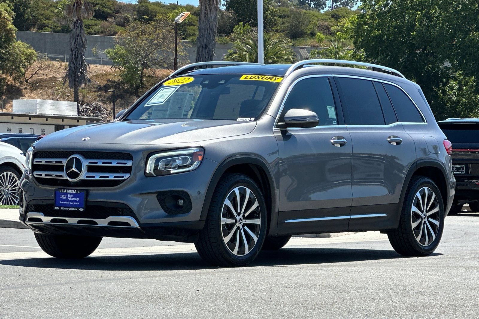 Used 2022 Mercedes-Benz GLB 250 4MATIC image 7