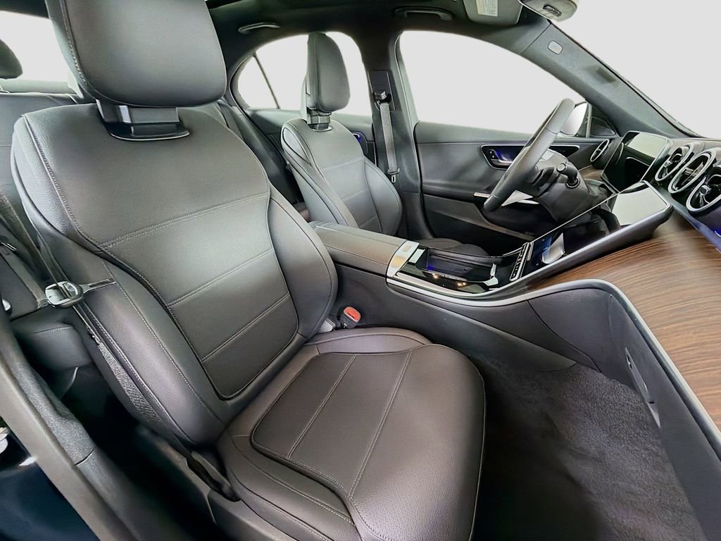 Used 2026 Mercedes-Benz C 300 4MATIC Sedan image 30