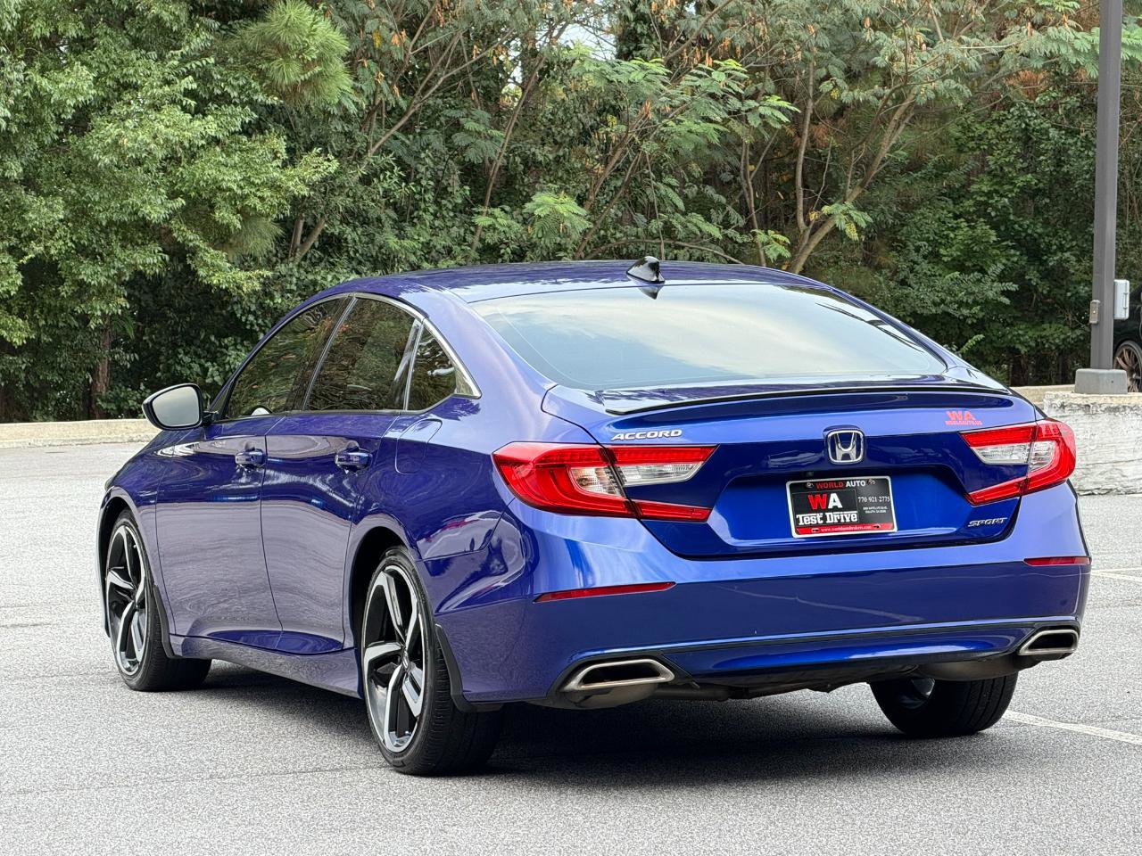 Used 2021 Honda Accord Sport image 6