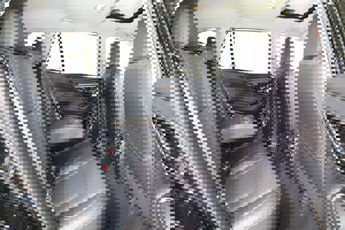 Used 2022 Subaru Outback Limited image 14