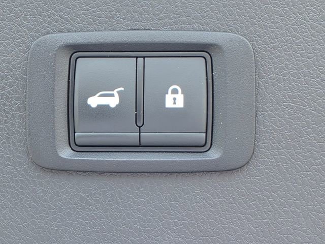 Used 2024 Mitsubishi Eclipse Cross SE image 40