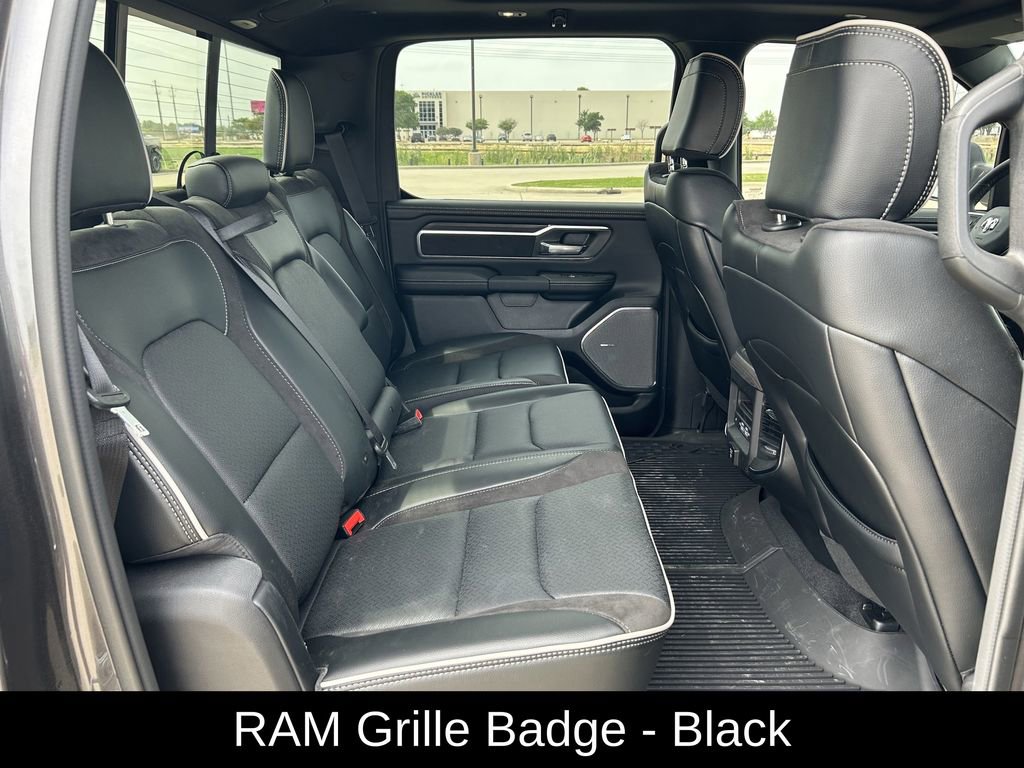 Used 2025 RAM 1500 Laramie w/ Night Edition image 35