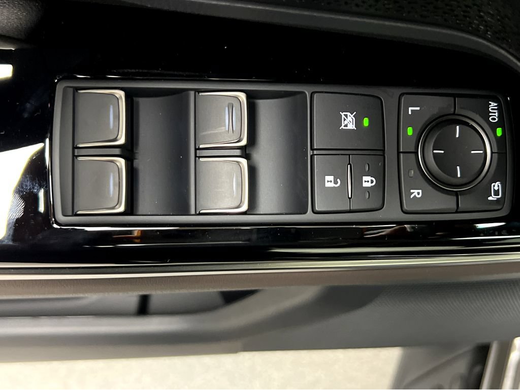 New 2026 Lexus LX 600 4WD w/ Accessory Package (2T) image 40