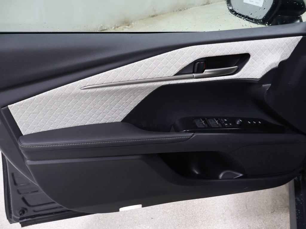 New 2026 Toyota Camry XLE image 11