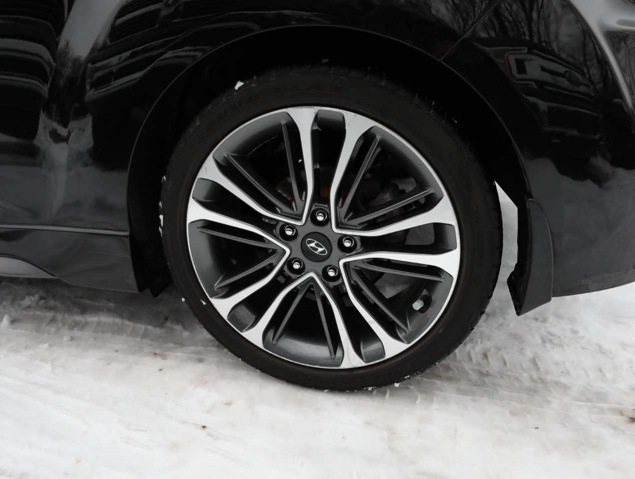 Used 2016 Hyundai Veloster Turbo w/ Option Group 04 image 10