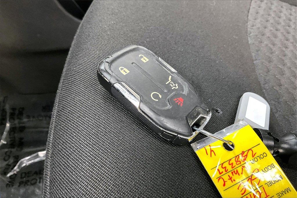 Used 2020 GMC Terrain SLE w/ Driver Convenience Package image 11