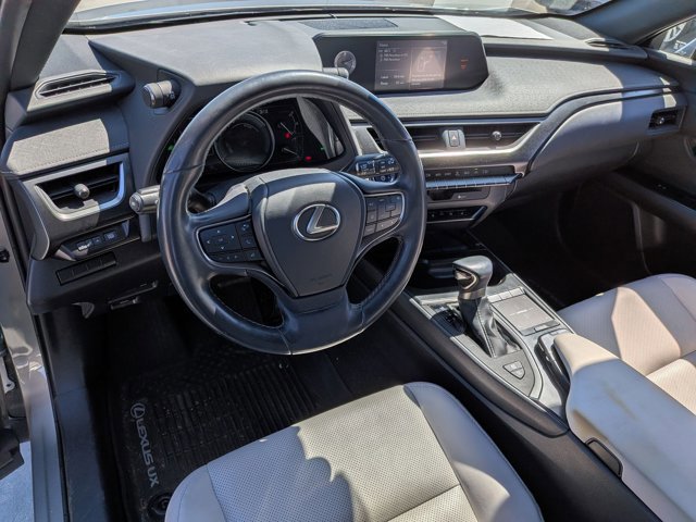 Used 2020 Lexus UX 250h w/ Premium Package AWD/4WD image 9