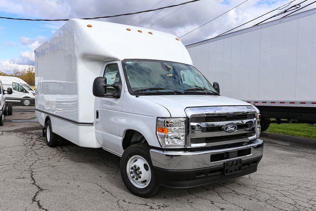 New 2026 Ford E-450 and Econoline 450 Super Duty w/ Power Equipment Group image 3