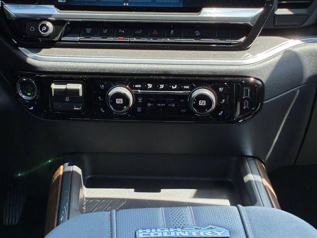 New 2026 Chevrolet Silverado 2500 High Country w/ Technology Package AWD/4WD image 20