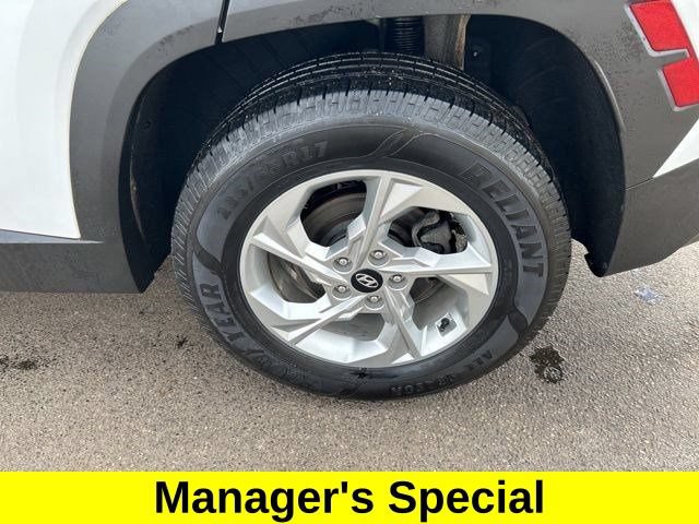 Used 2022 Hyundai Tucson SE AWD/4WD image 42