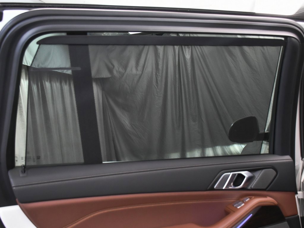 Used 2026 BMW X7 xDrive40i image 12