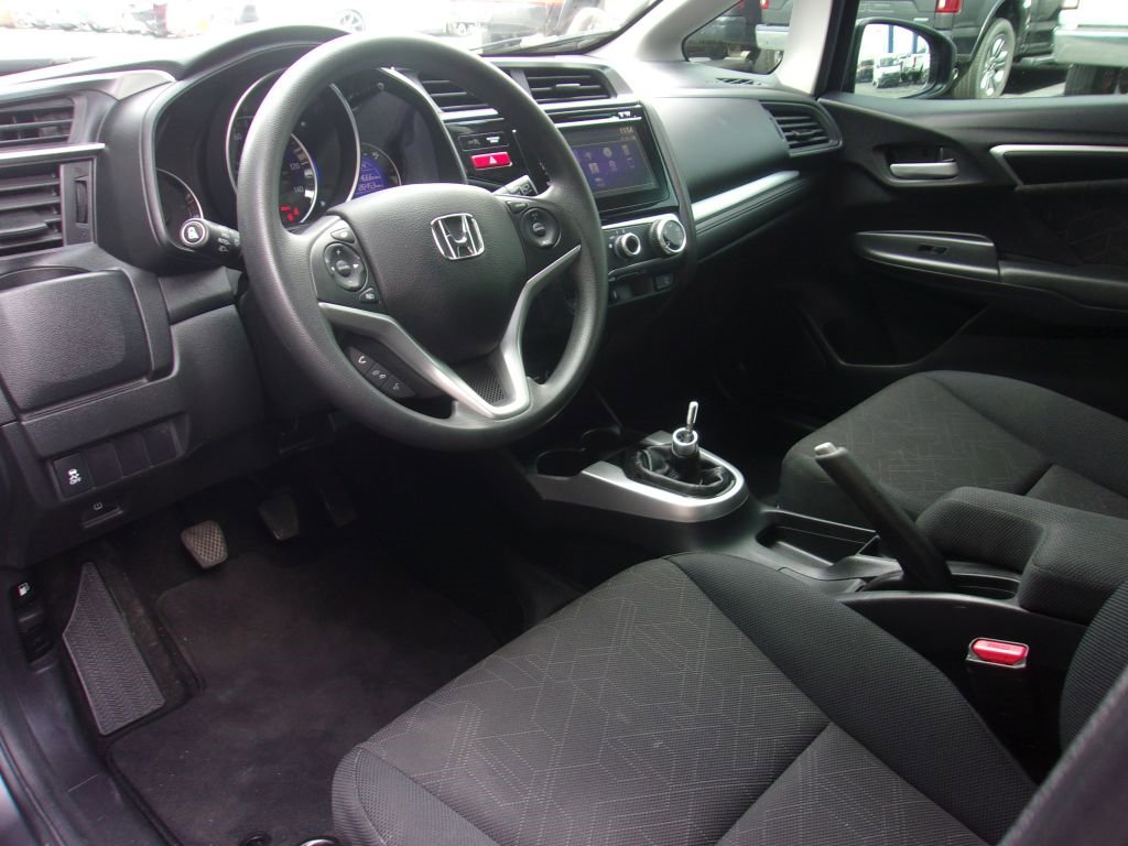 Used 2017 Honda Fit EX image 8