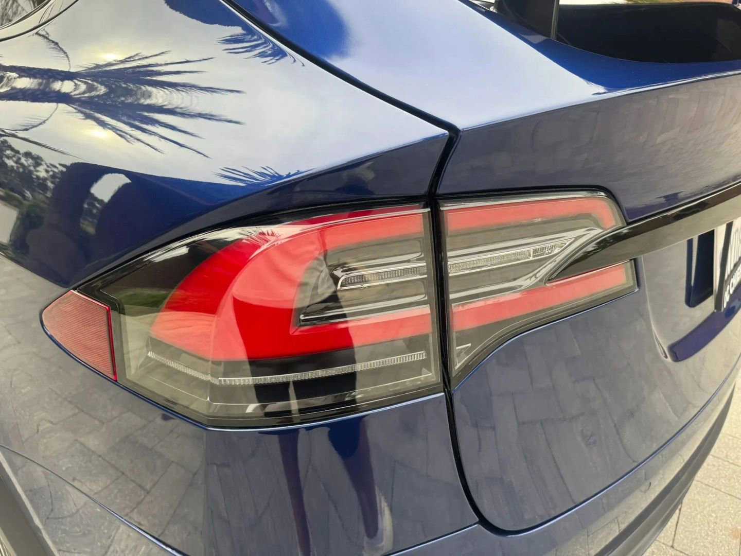 Used 2021 Tesla Model X Long Range image 40