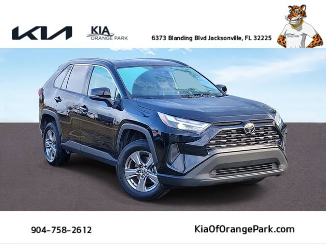 Used 2024 Toyota RAV4 XLE image 1