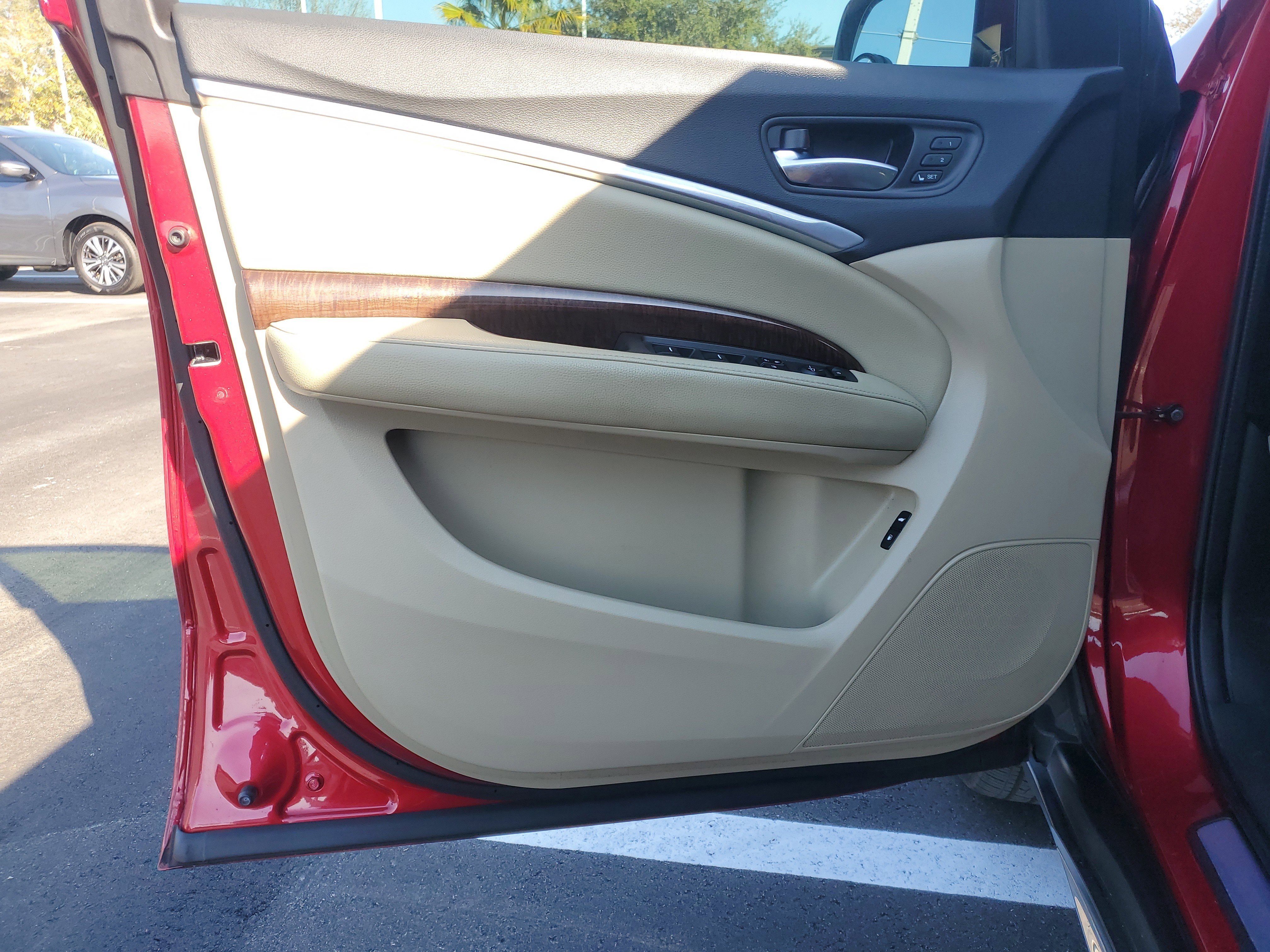 Used 2019 Acura MDX SH-AWD image 14