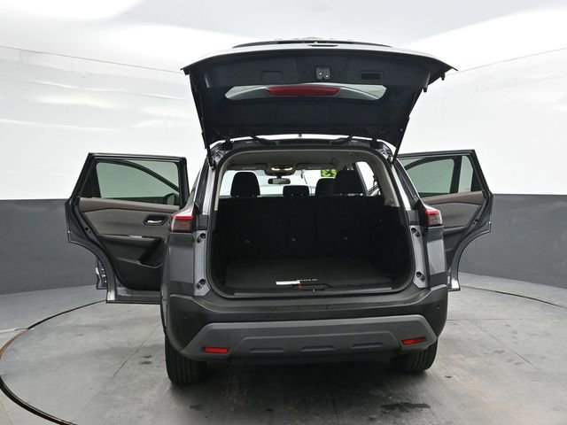 Used 2023 Nissan Rogue SV AWD/4WD image 44