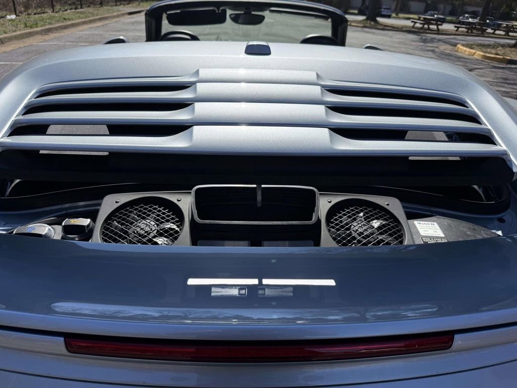 Used 2016 Porsche 911 Turbo S image 28