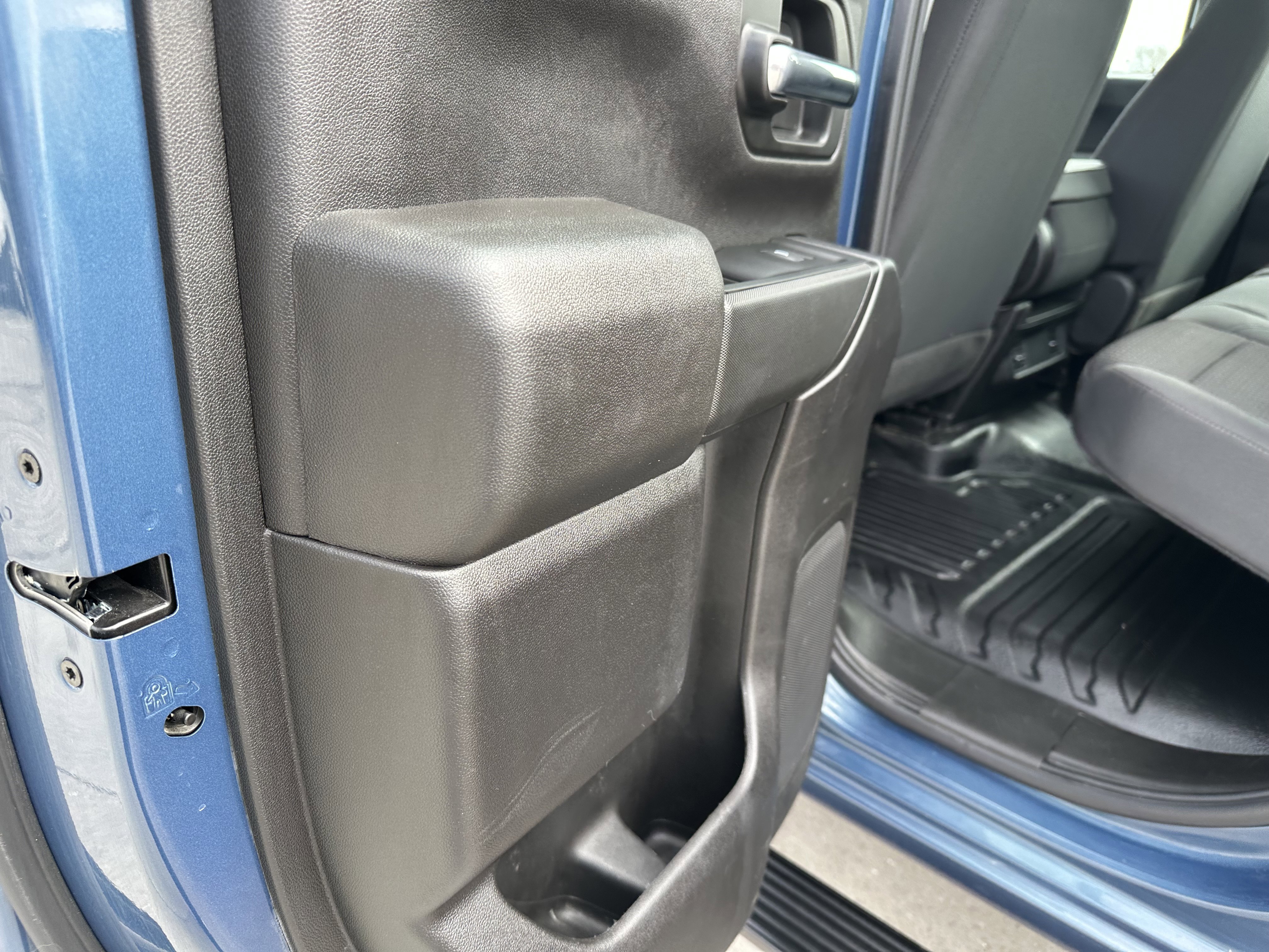 Certified 2024 Chevrolet Silverado 2500 W/T image 25