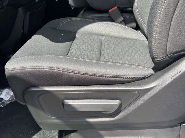 New 2026 RAM 1500 Express AWD/4WD image 11