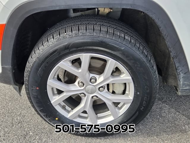 Used 2022 Jeep Grand Cherokee Limited AWD/4WD image 18