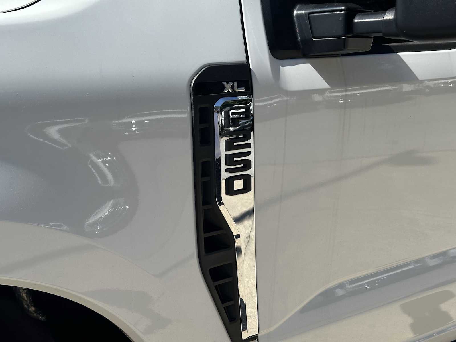 Used 2024 Ford F250 XL image 12