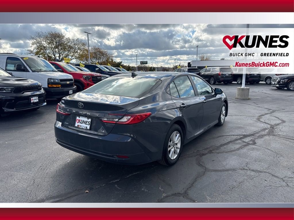 Used 2025 Toyota Camry LE image 4