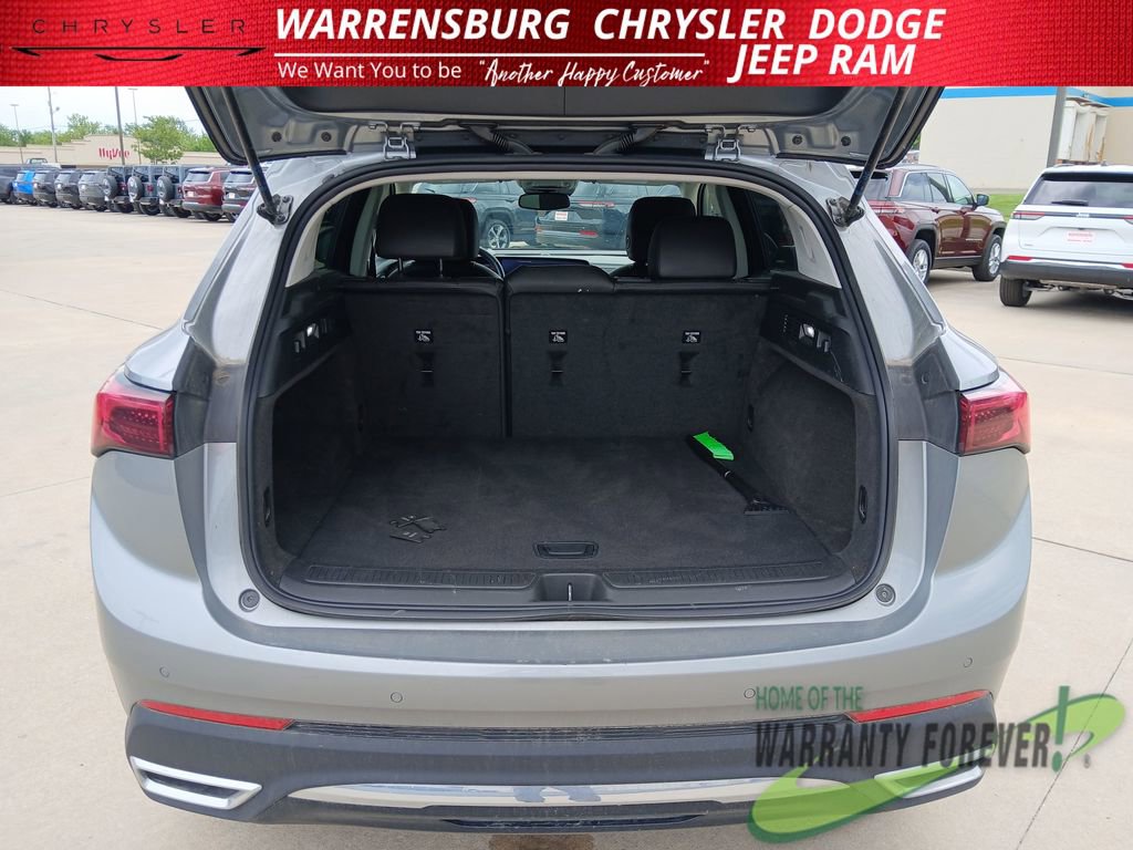 Used 2024 Buick Envision Preferred AWD/4WD image 32