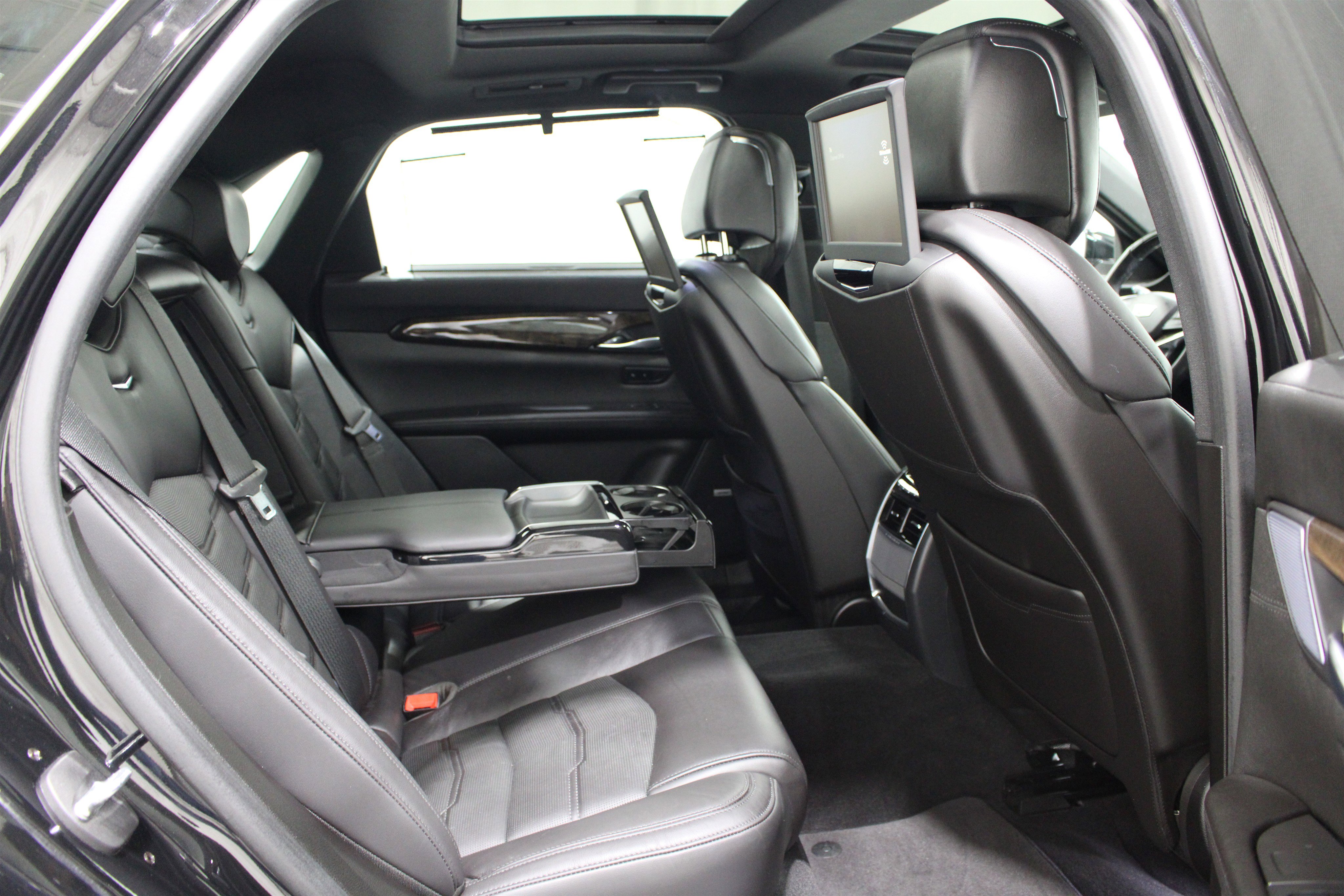 Used 2020 Cadillac CT6 Premium Luxury AWD/4WD image 33