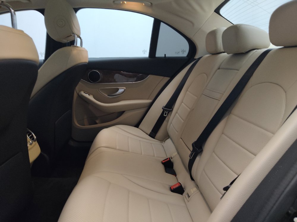 Used 2016 Mercedes-Benz C 300 4MATIC Sedan w/ Multimedia Package image 18