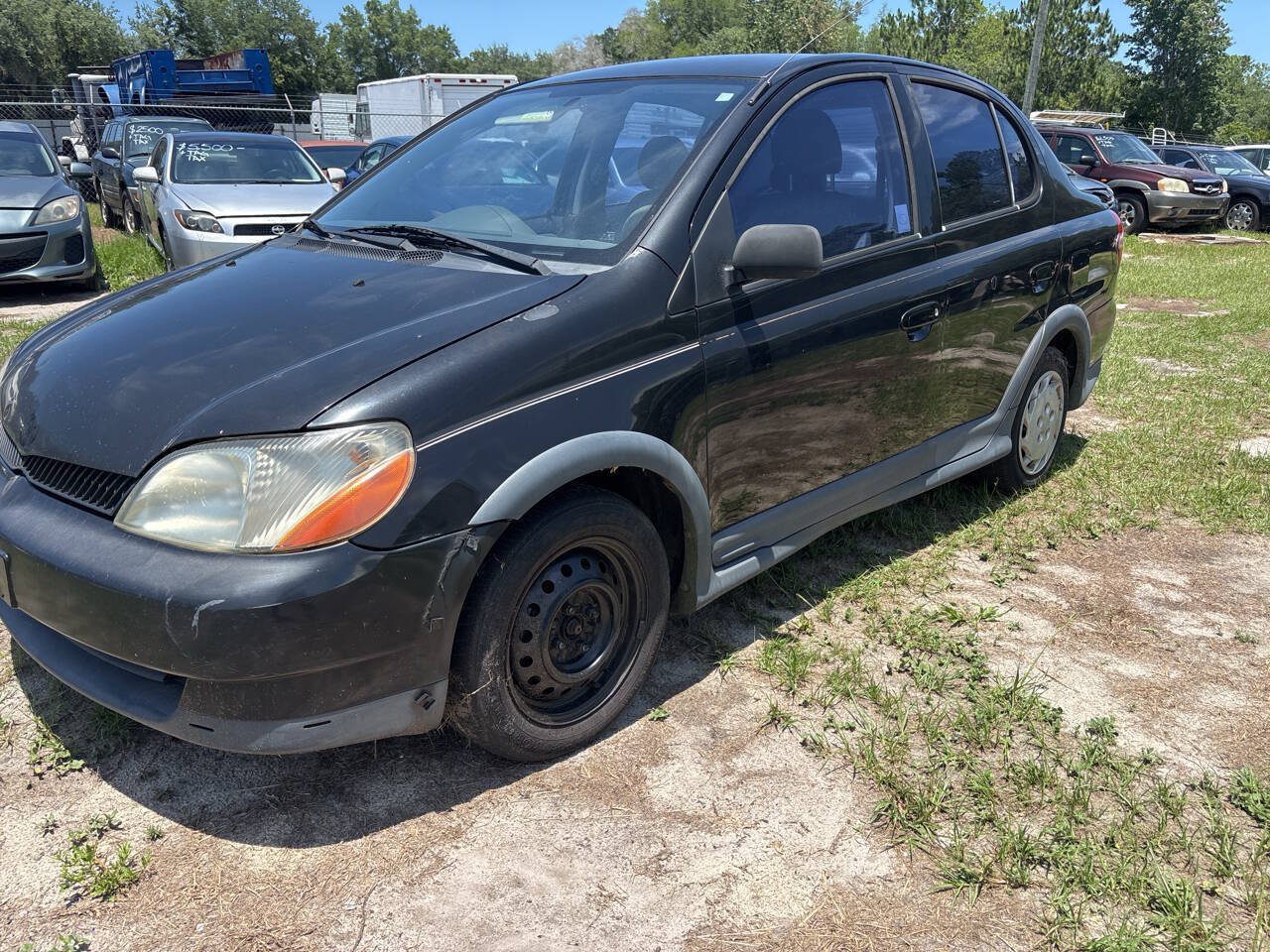 Used 2002 Toyota Echo Sedan FWD image 2